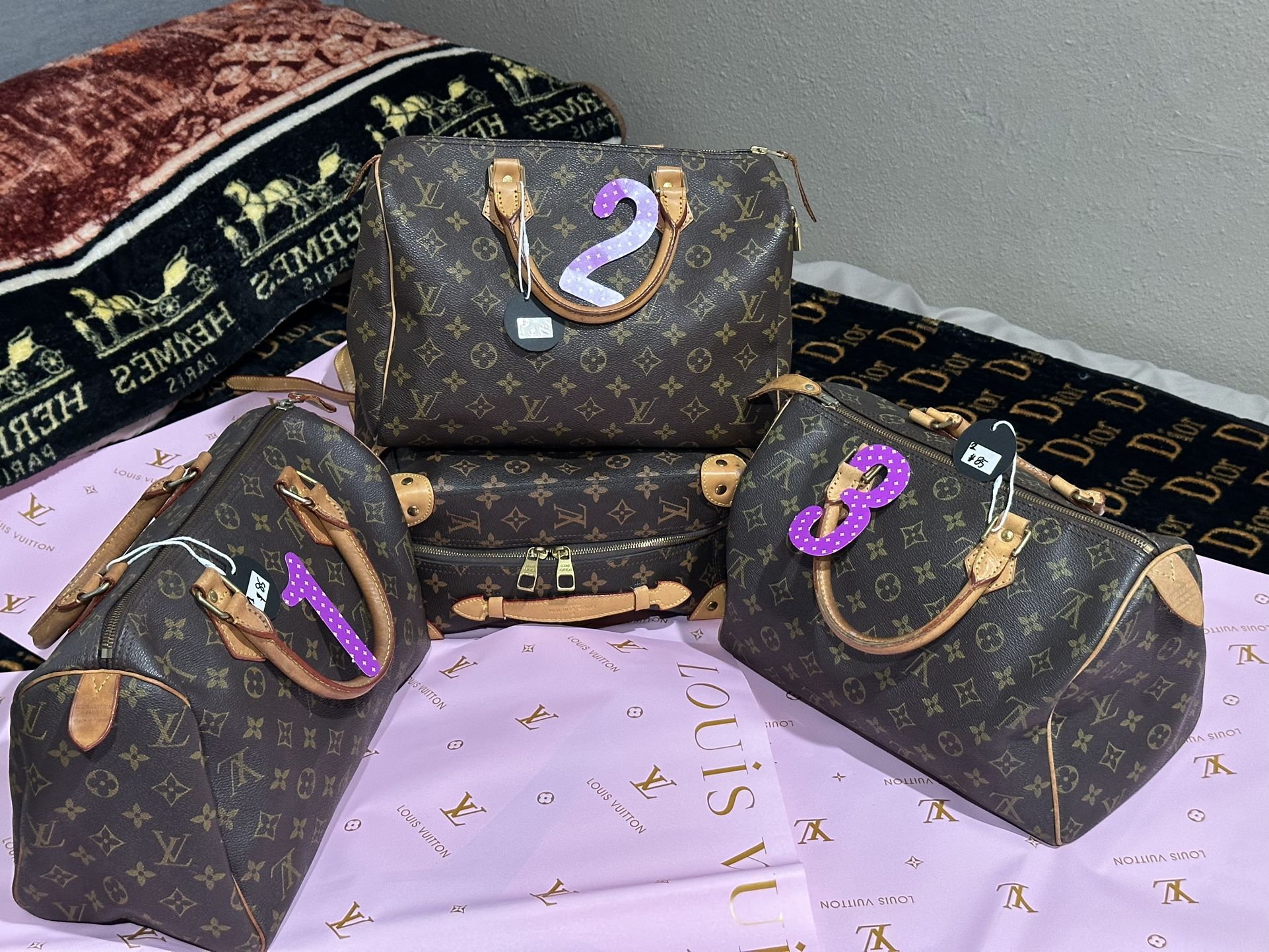 Speedy purse