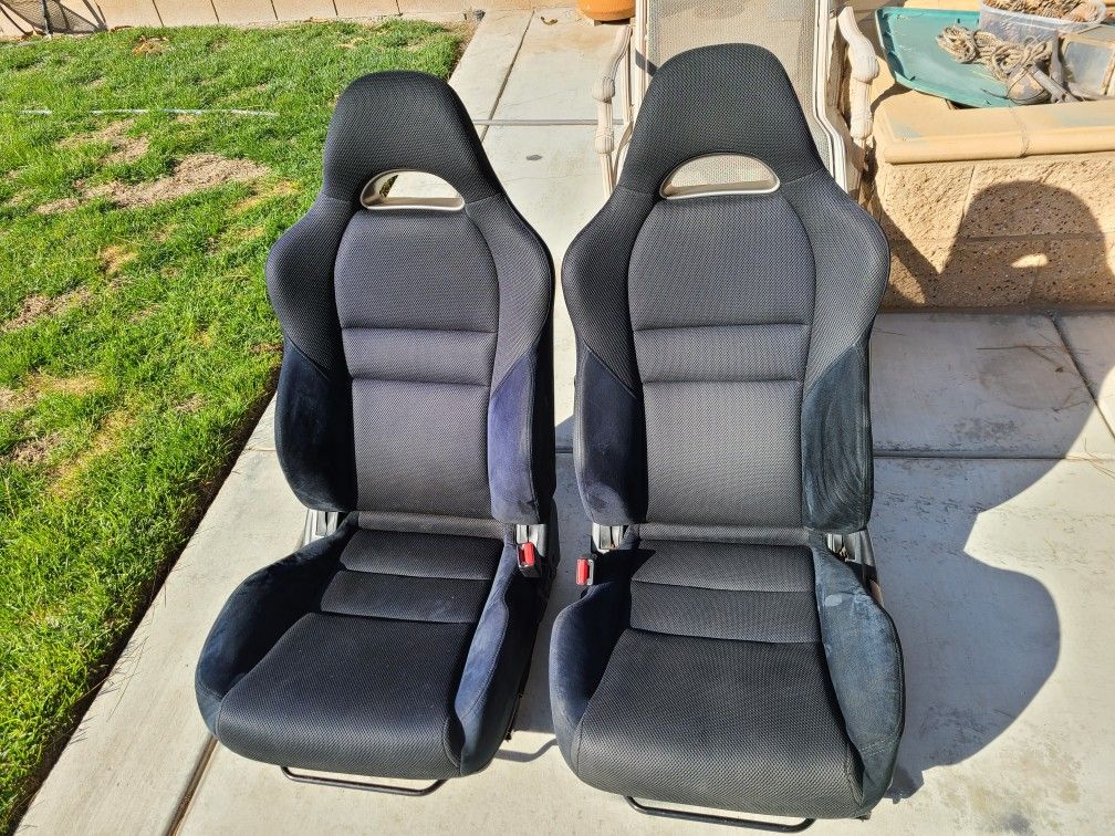 06 Acura RSX Front Seats good condition