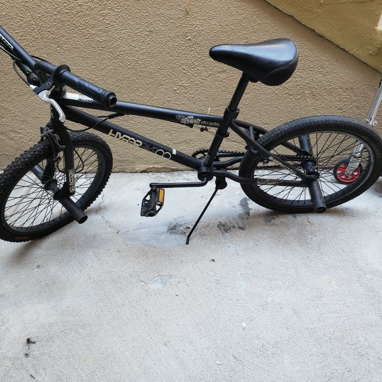 Hyper CO Spinner Pro Model Bike for Sale in Montebello CA OfferUp