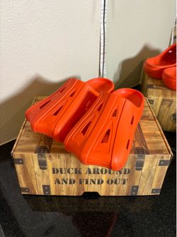 Ryoko Rain X Anaheim Ducks size 9 duck slides