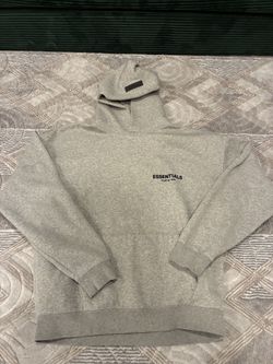 Essential hoodie