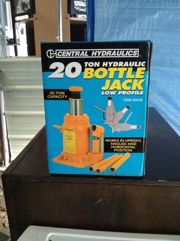 Central Hydraulics Bottle Jack. for Sale in Knoxville, TN OfferUp