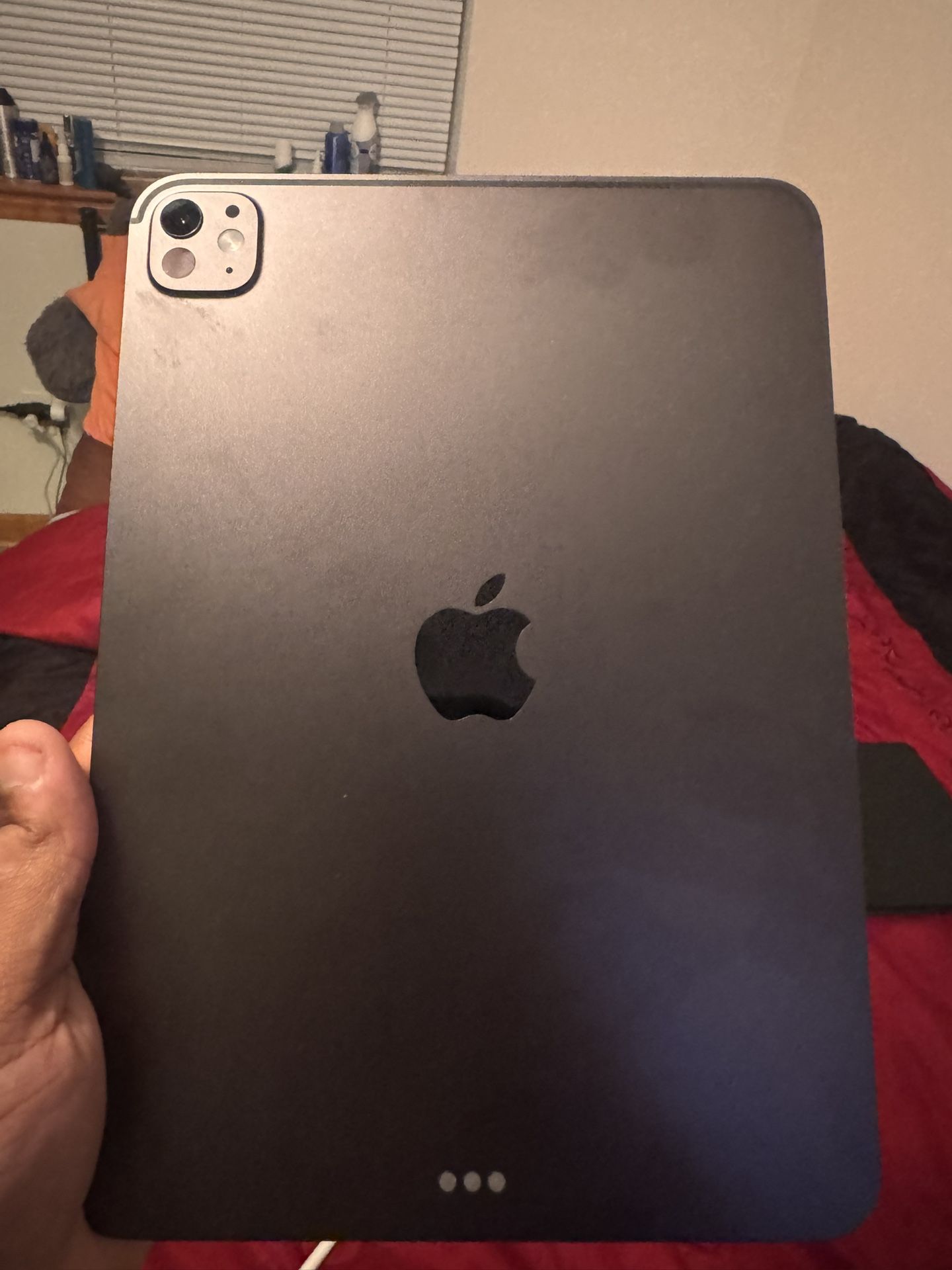 iPad Pro 11inch ( M4) Model MVV83LL/A