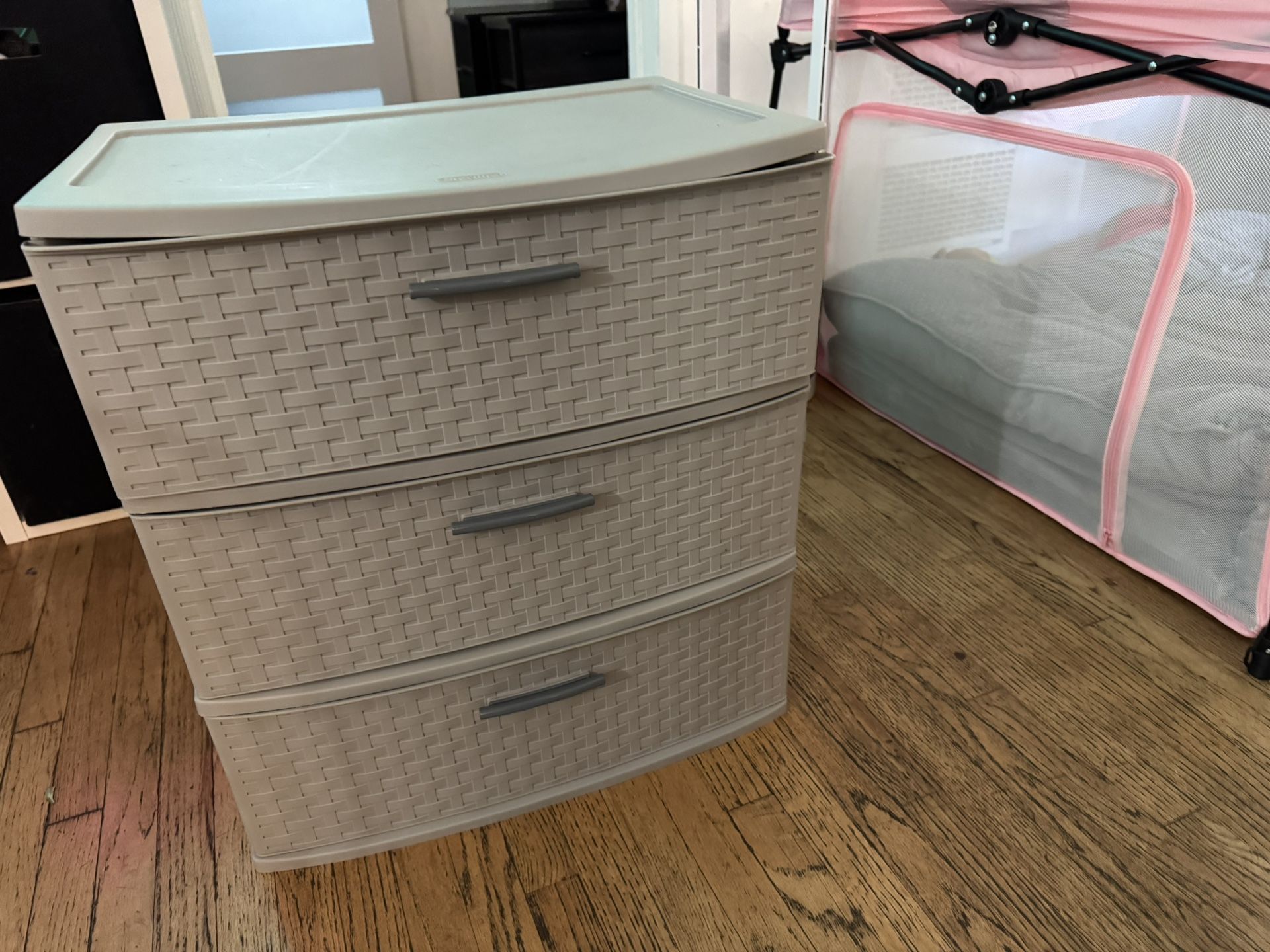 3 Drawer Dresser Plastic