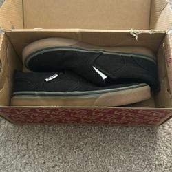 3.5 Youth Size Vans