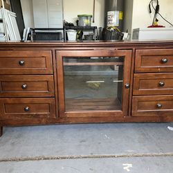 Dresser with glass display box