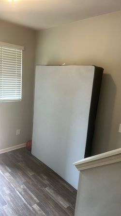 Queen box spring