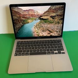 Apple MacBook Air 13 (2020 Model/ M1 chip) 8GB Memory 128GB storage works perfect (97% battery health) 