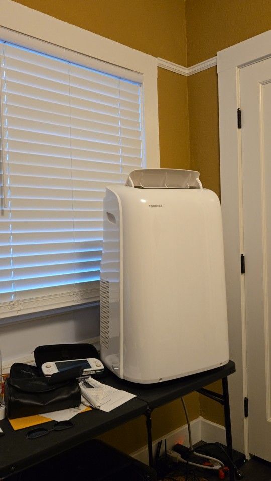 Toshiba Portable Air Conditioner