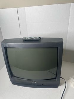 Vintage 19-inch CRT color television Sanyo DS19330 Retro Gaming With Remote