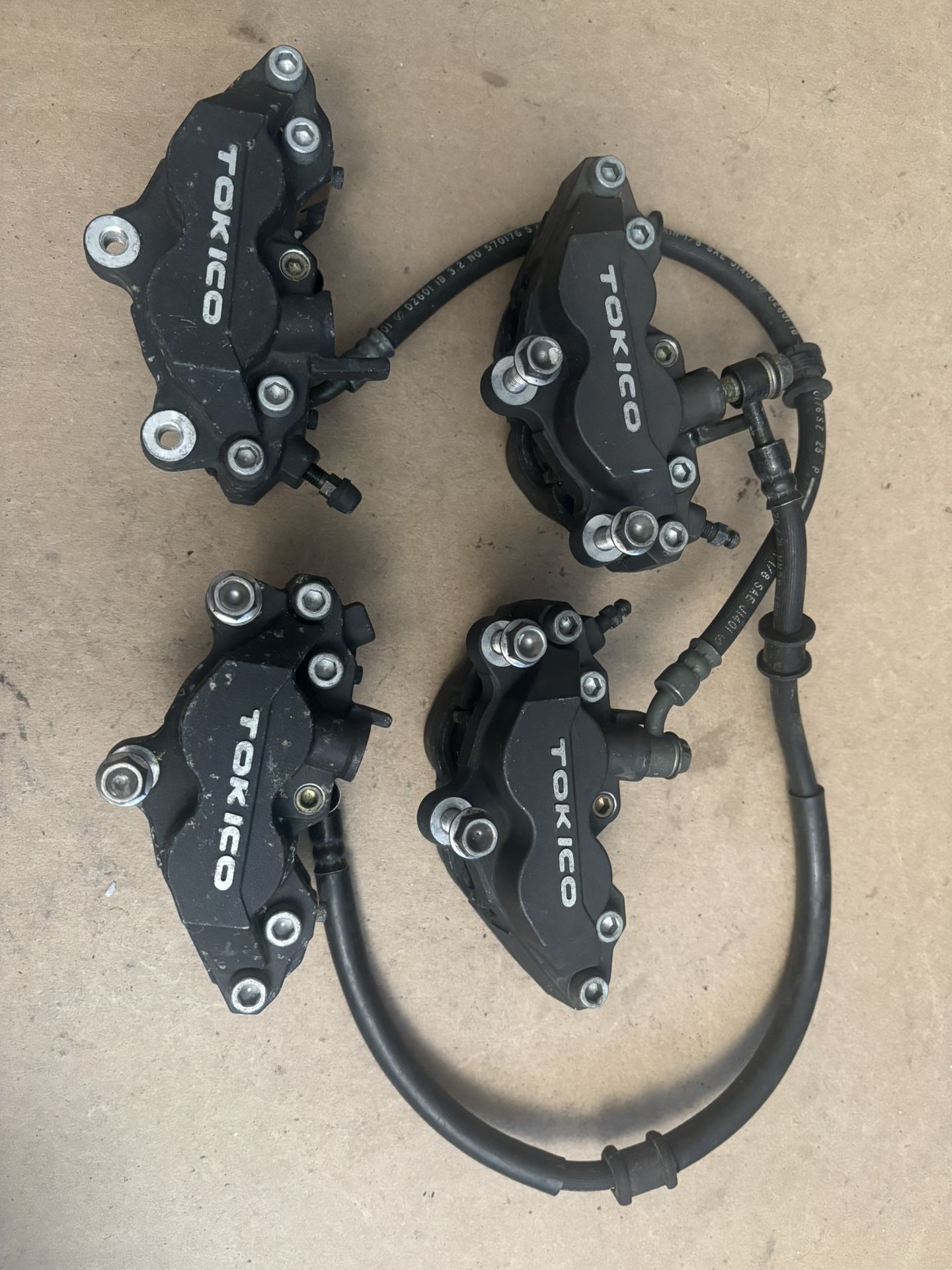 2001-2003 Suzuki Gsxr600 Calipers 