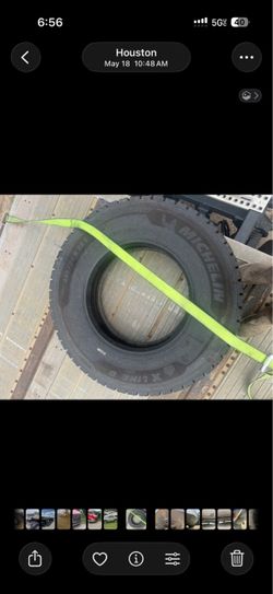 Red Steering wheel / Drive Tire