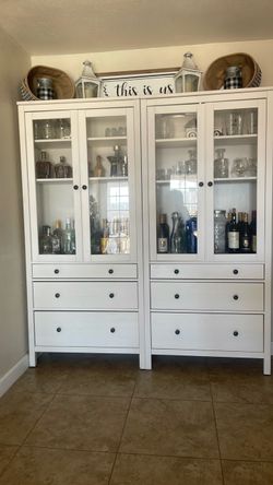 2 hutch