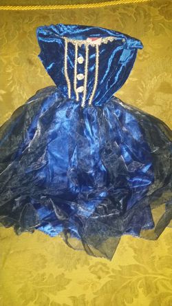 Costume for girl size small