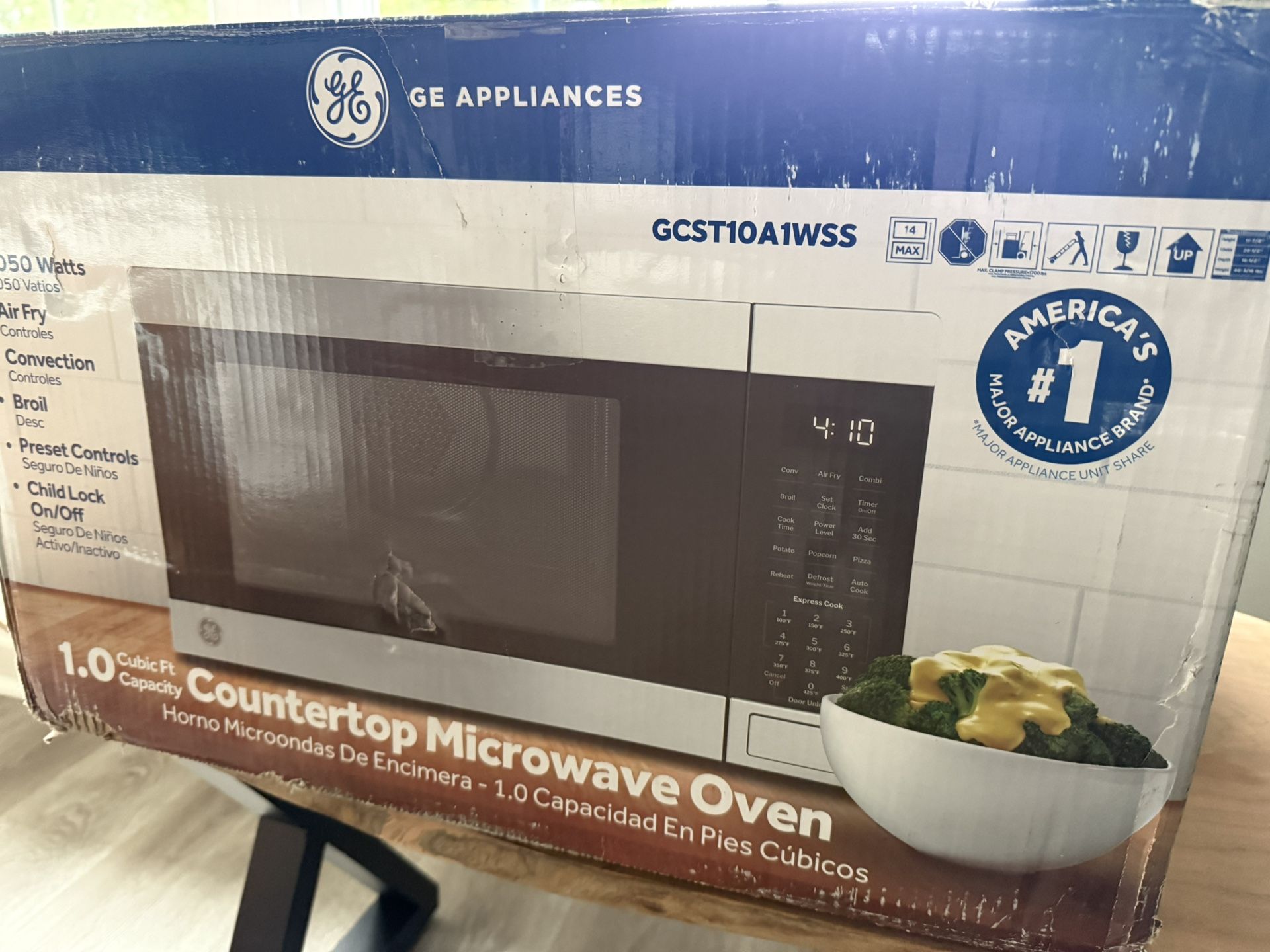 4-in-1 Microwave Oven