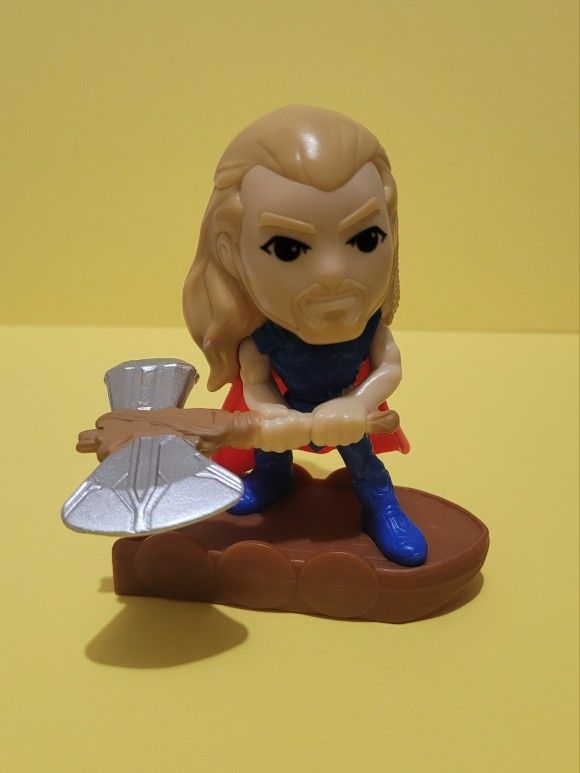 Thor 2022 McDonald's Love and Thunder Marvel Avengers Happy Meal #1