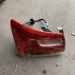 2016-2022 Chevy Malibu Left Tail Light