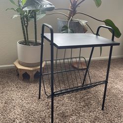 End Table, Metal Nightstand, Record Player Table with Magazine Holder, Record Player Stand with Storage, Side Table for Living Room, Bedroom for Small