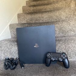 4K Resolution Ps4 Pro In Excellent Condition