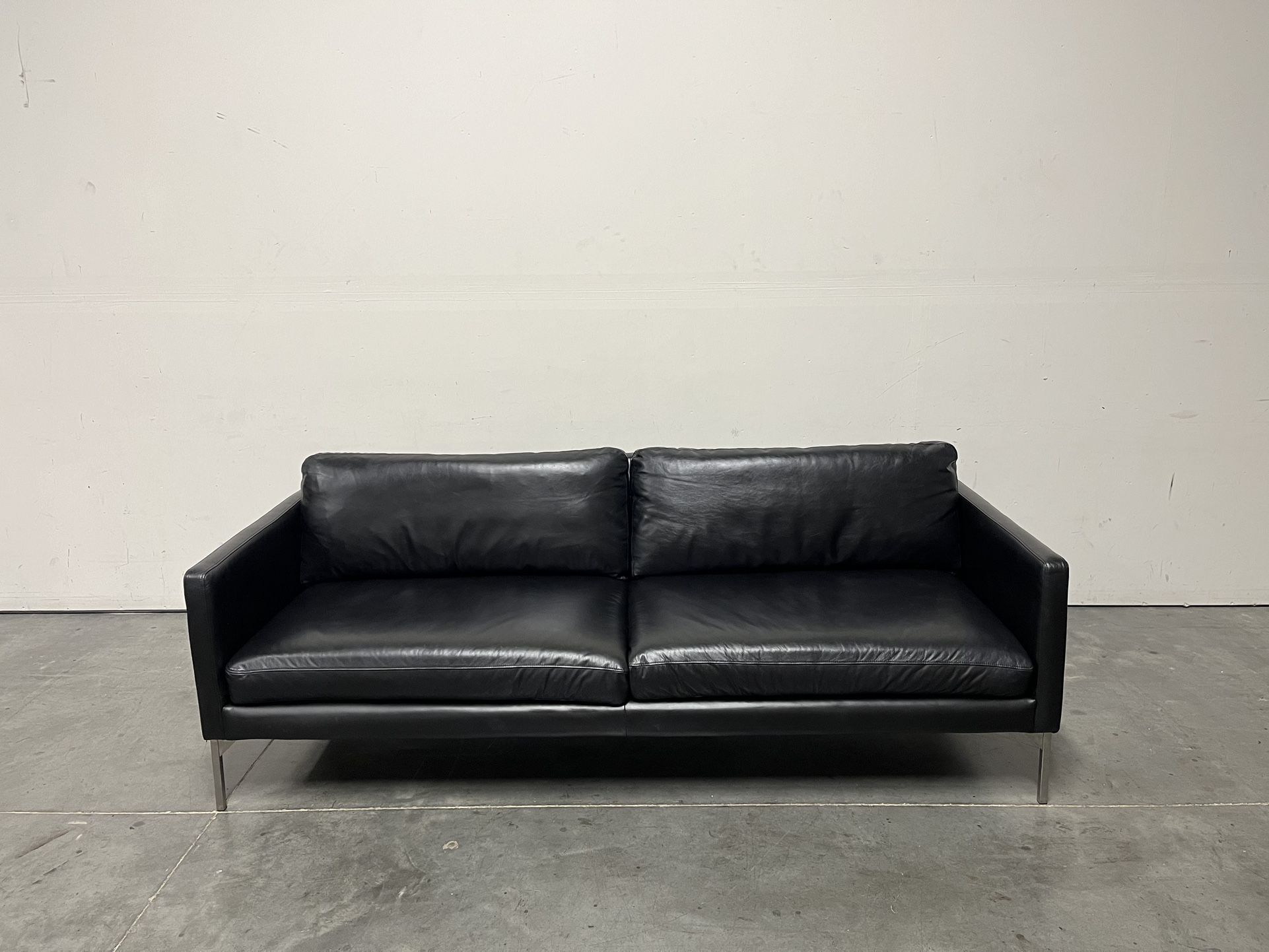 Article, Echo Modern Leather Sofa