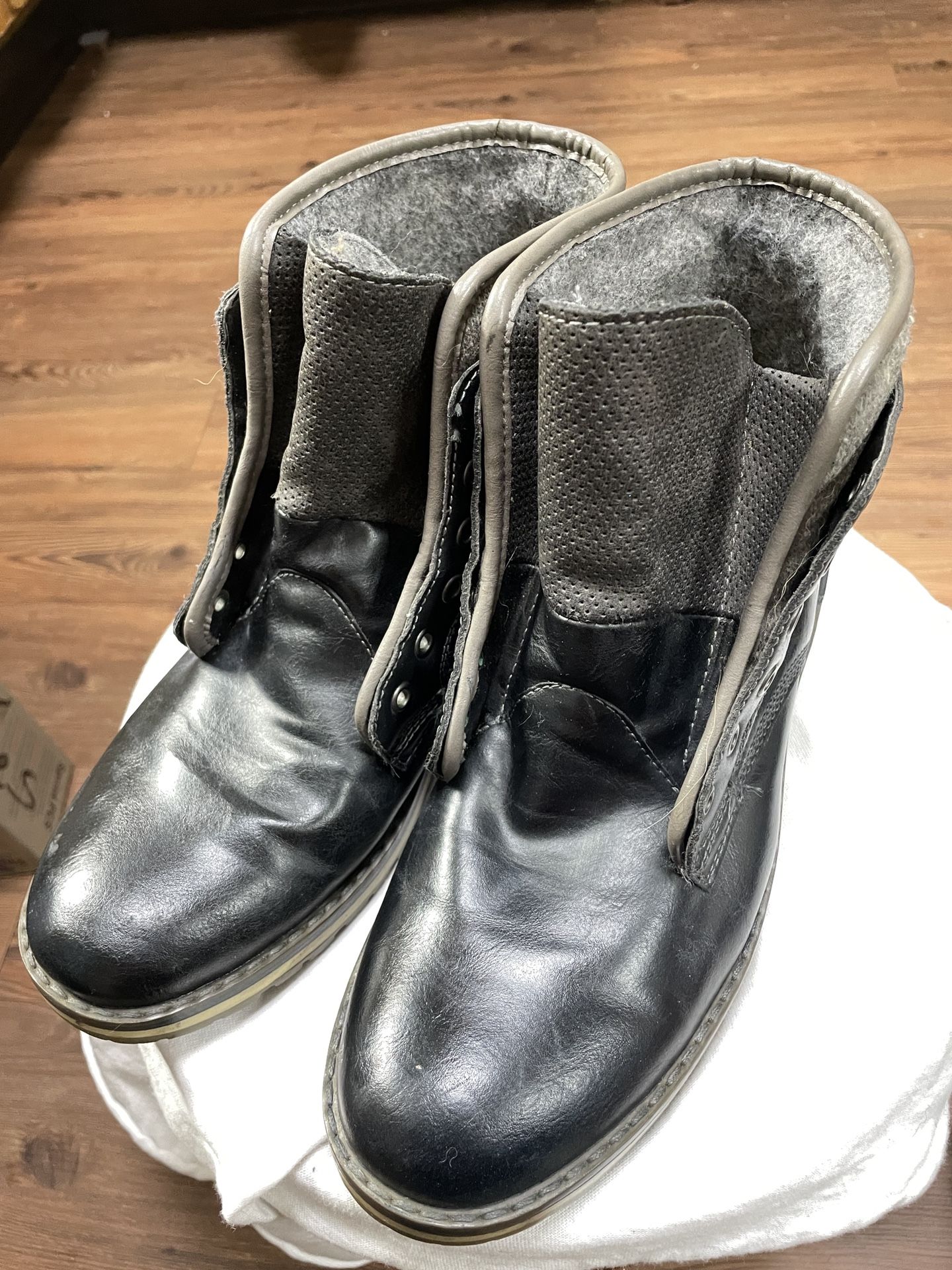 Men’s Dress Boots