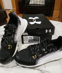 Under Armour Baseball Cleats