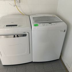Lg Washer And Dryer Set 