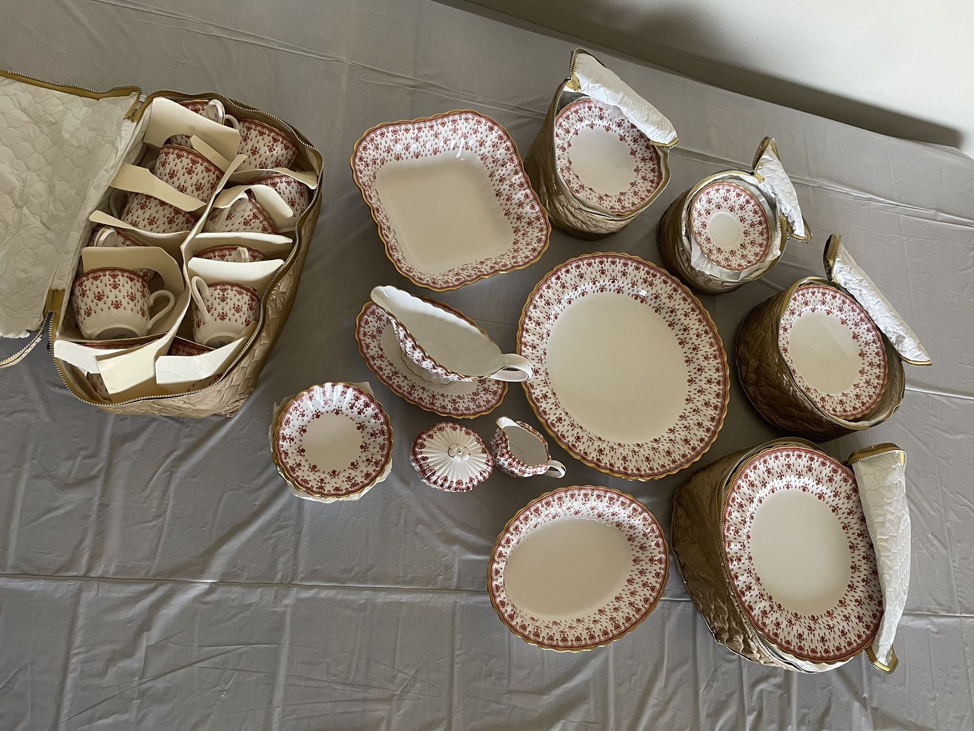 Vintage Spode Bone China Fleur De Lys Fine China Set Gold Red