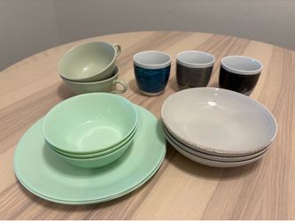 Tableware Dinnerware Set - IKEA Plates/Bowls & BoConcept Cups (14 Pieces)