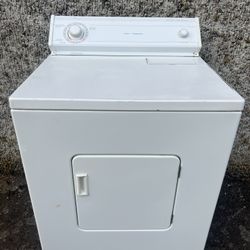 Beautiful Whirlpool Dryer in excellent condition, works great
