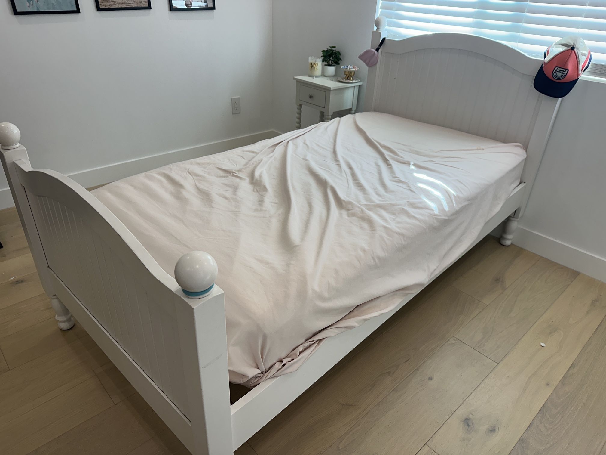 Pottery barn kids Catalina Twin Bed