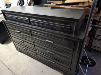 Wooden Dresser, good quality