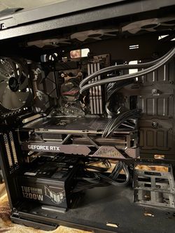 Custom Built Gaming PC with RTX GPU