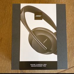 Bose Noose Canceling Headphones 700