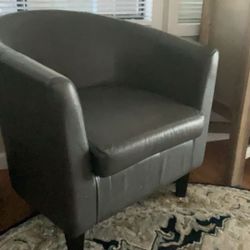 Accent Barrel Chair