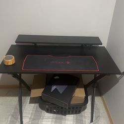 Emerge Gaming Desk