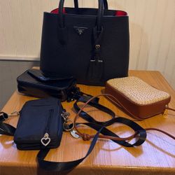 4 Purses 