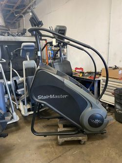 Stairmaster SM5 Stepmill With D1 Console (Delivery Included)