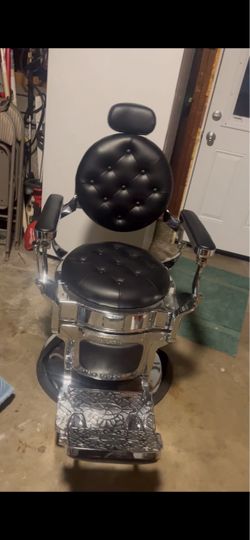 Barber chair