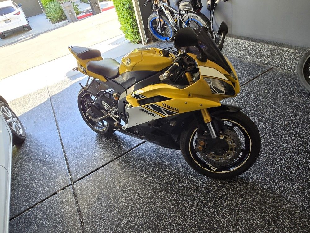 2006 Yamaha R6