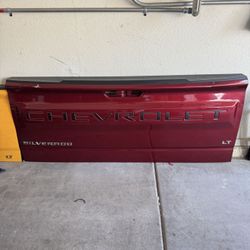 2019-25 Chevrolet Silverado 1500 Tailgate 
