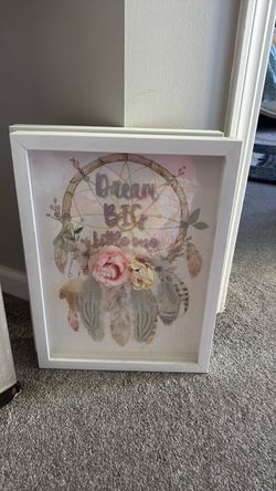 Wall decor