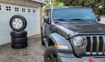 Jeep Wrangler Original Willys,Rubicon,Sport,Sahara,Gladiator Wheels Rims and Tires Michelin 4