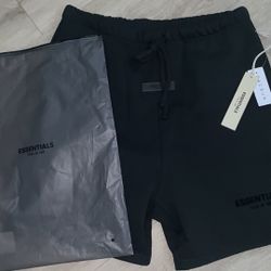 black essentials shorts