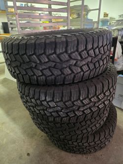 Almost new falken tires 265/70R17