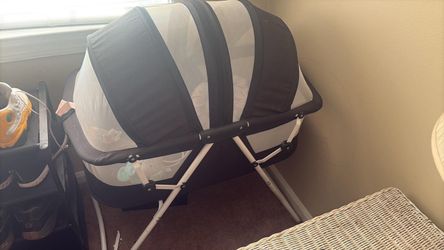 Baby Bassinet with Canopy and Stand