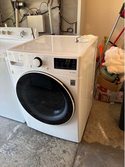 LG ThinQ Front Load Washing Machine