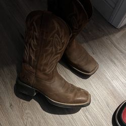 Men's cowboy boots