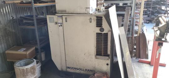 INGERSOLL RAND SSR-EP4OSE Air Compressor