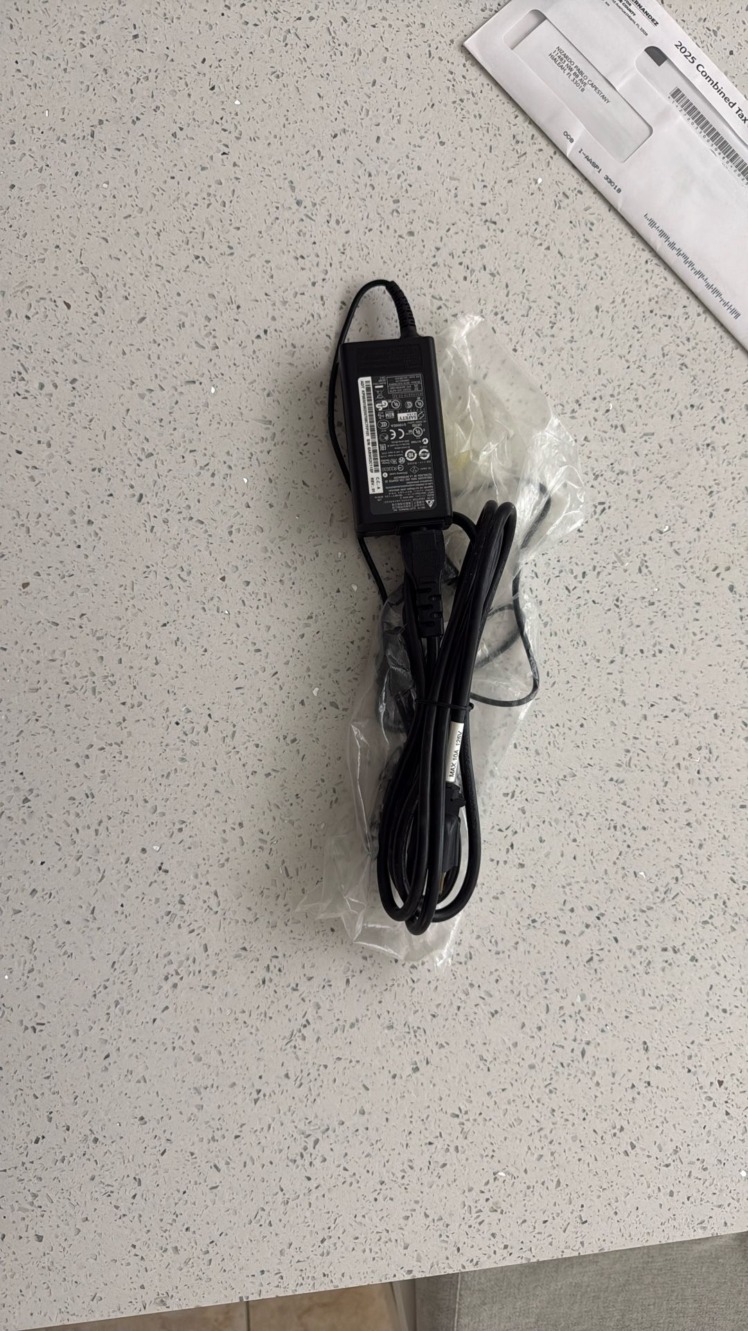 AC Adapter Laptop Lenovo
